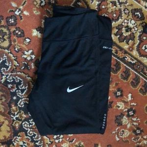 Nike dri-fit 7/8 leggings